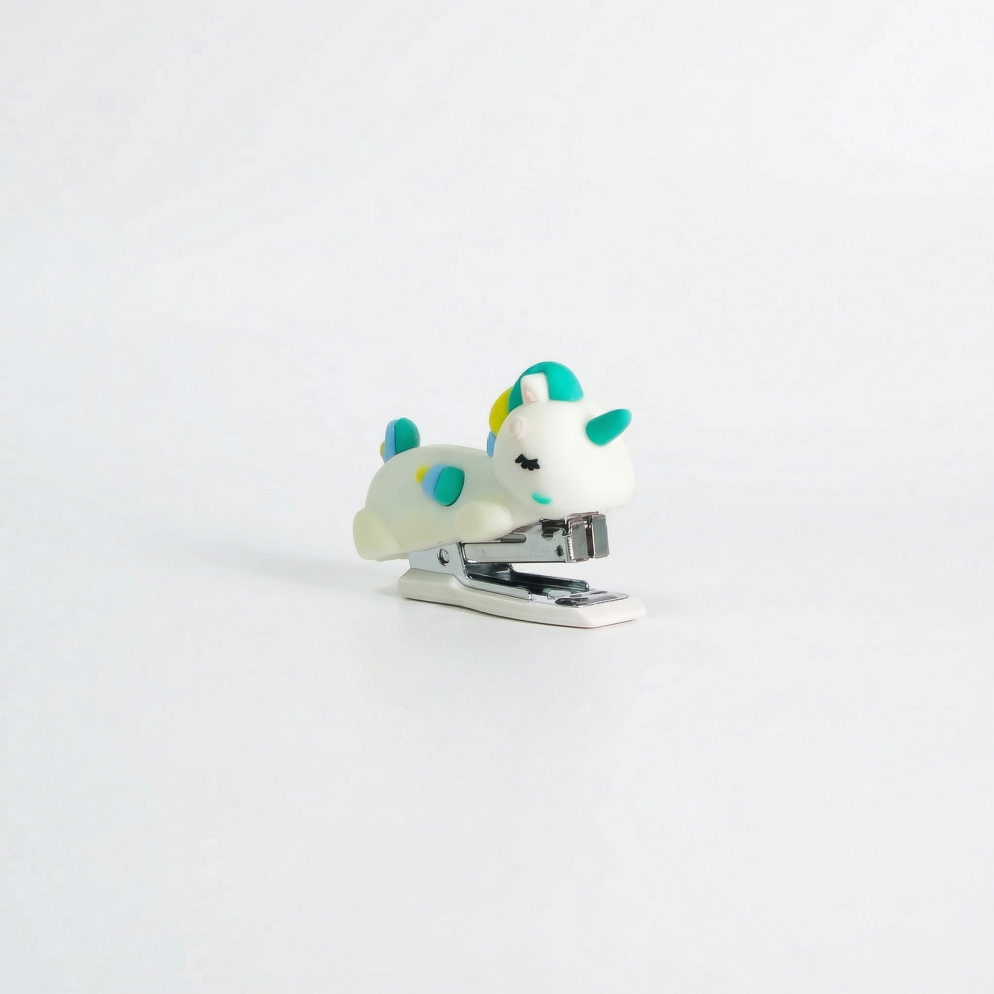 Small unicorn stapler