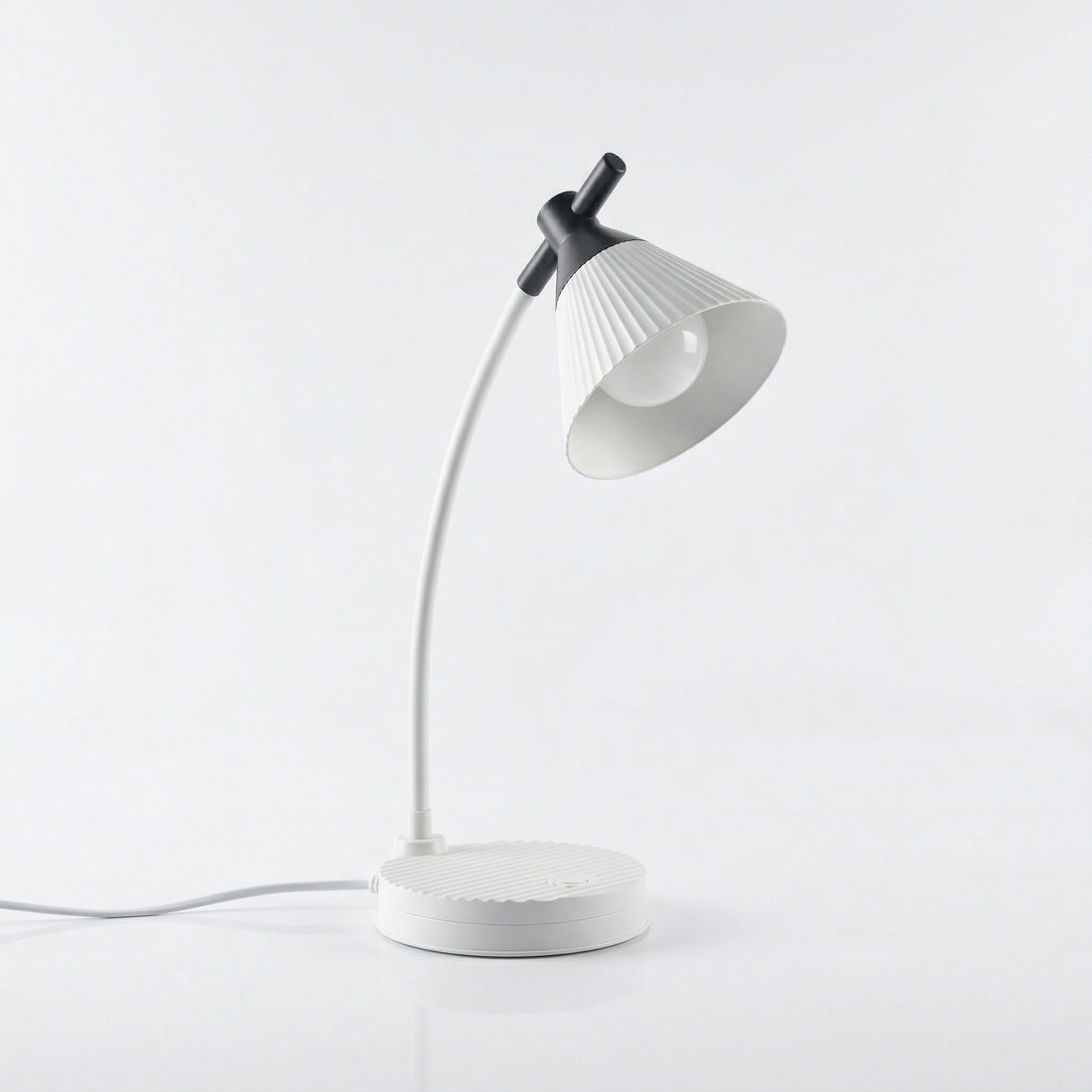 Ribbed Desk Lamp